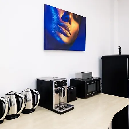 La Apart Otel